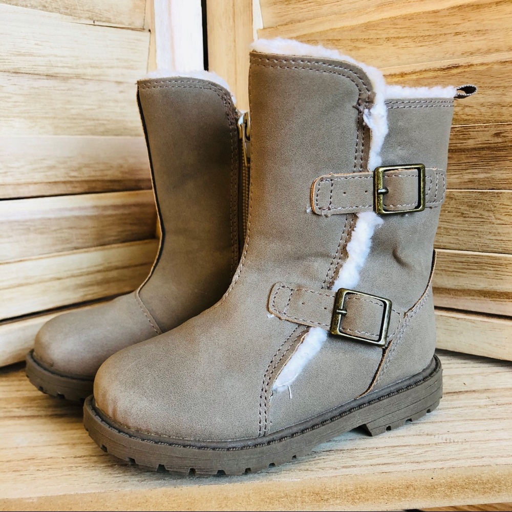 Oshkosh Fleece Lined Boots - Picture 1 of 6
